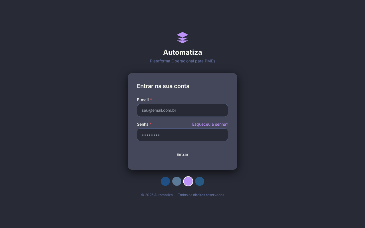 Tela de login do Automatiza — dark theme com logo roxo